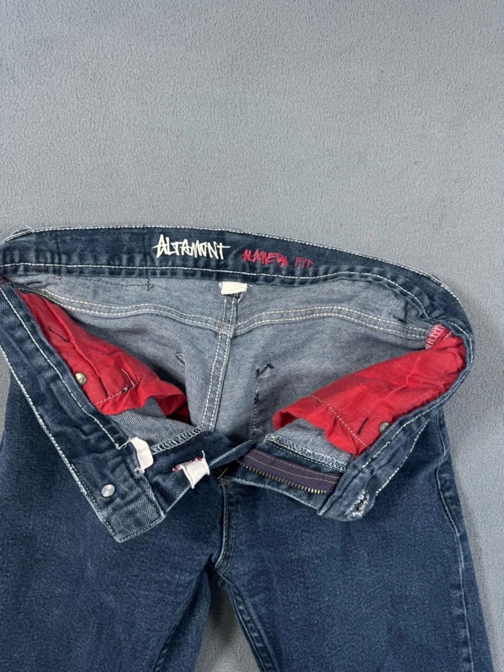 Altamont Alameda Fit Denim Jeans - Dark Wash Faded Look 28 x 28